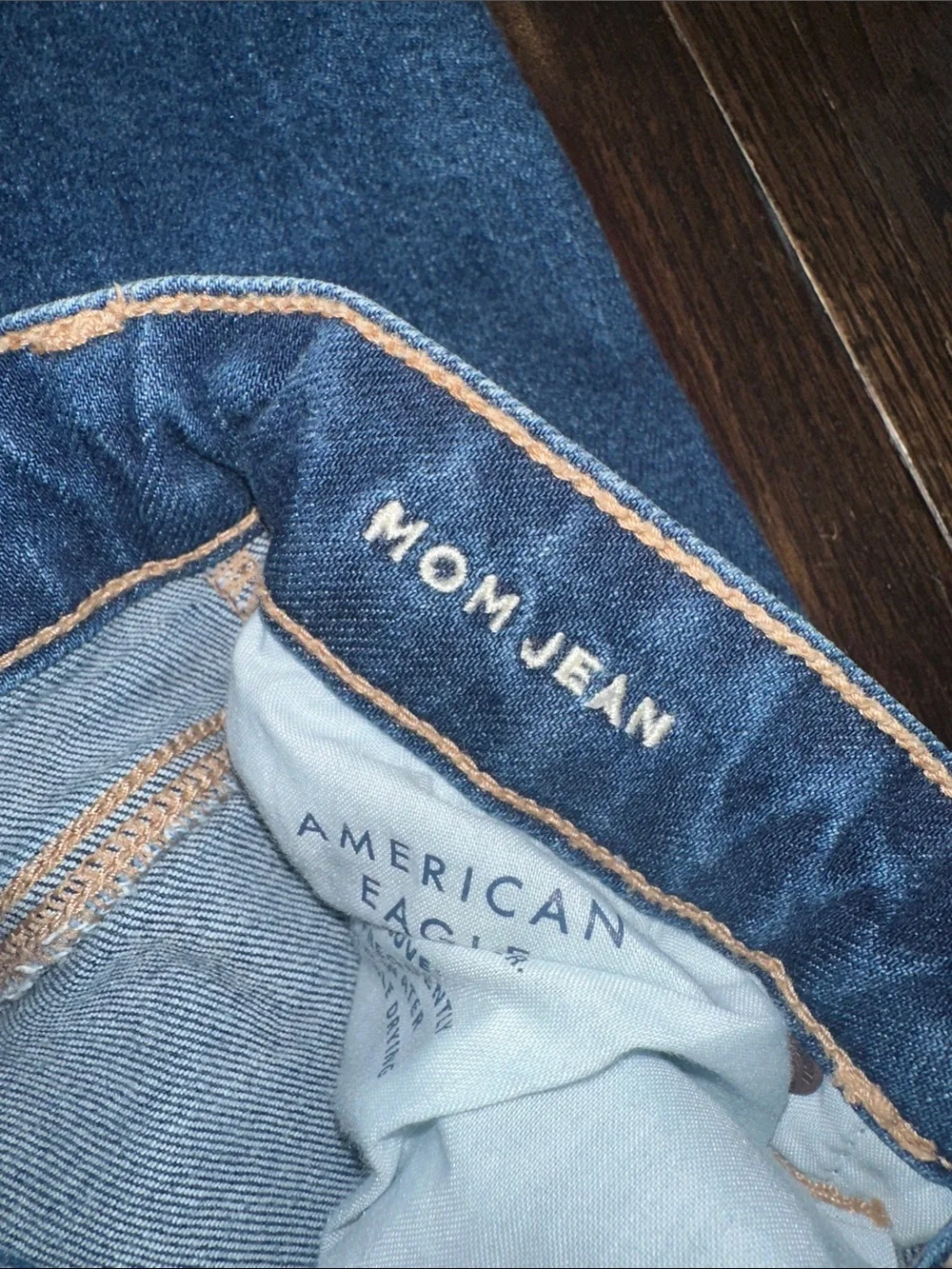 American Eagle Outfitters MOM jeans size 2 xlong